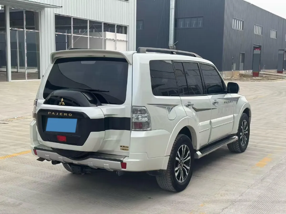 2017 Honda Jade 1.8L 141HP L4 5AT,autocango,china used car exporter,china ev exporter,chinese used car exporter,chinese used ev exporter