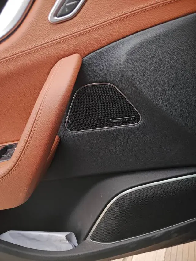 2021 Maserati Levante 3.0T 350HP V6 8AT,autocango,china used car exporter,china ev exporter,chinese used car exporter,chinese used ev exporter