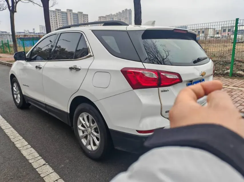 2019 Chevrolet Equinox 1.5T 169HP L4 6AT,autocango,china used car exporter,china ev exporter,chinese used car exporter,chinese used ev exporter