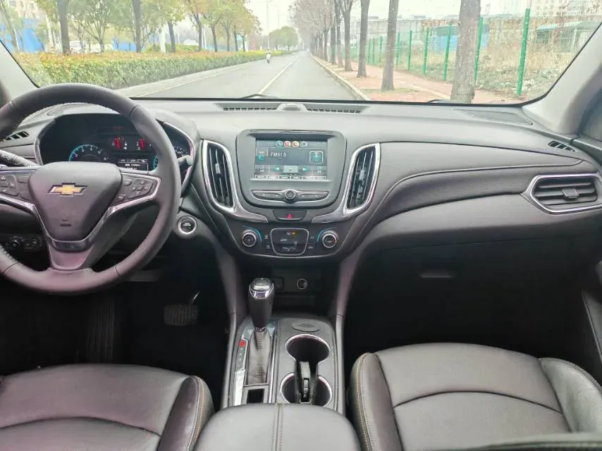 2019 Chevrolet Equinox 1.5T 169HP L4 6AT,autocango,china used car exporter,china ev exporter,chinese used car exporter,chinese used ev exporter