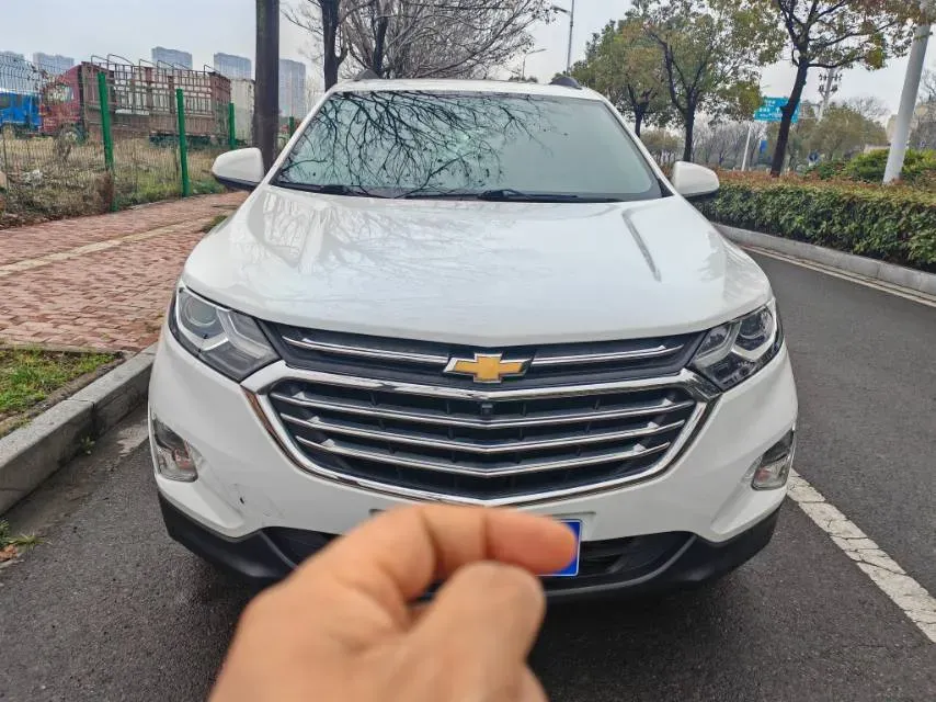 2019 Chevrolet Equinox 1.5T 169HP L4 6AT,autocango,china used car exporter,china ev exporter,chinese used car exporter,chinese used ev exporter