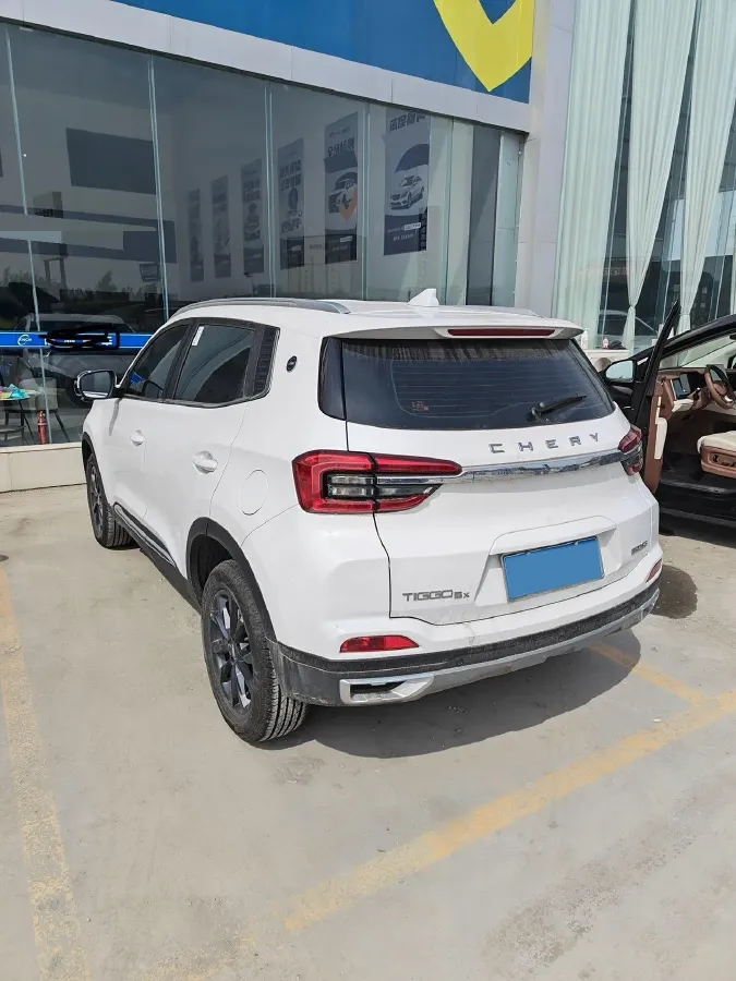 2025 Chery Tiggo 5x 1.5L 120HP L4 CVT,autocango,china used car exporter,china ev exporter,chinese used car exporter,chinese used ev exporter