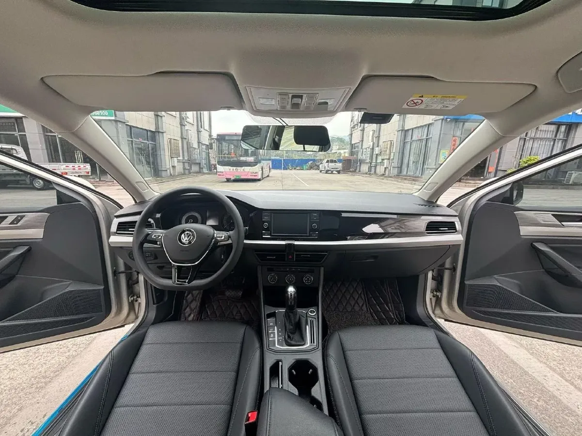 2019 Volkswagen Lavida 1.2T 116HP L4 7DCT,autocango,china used car exporter,china ev exporter,chinese used car exporter,chinese used ev exporter