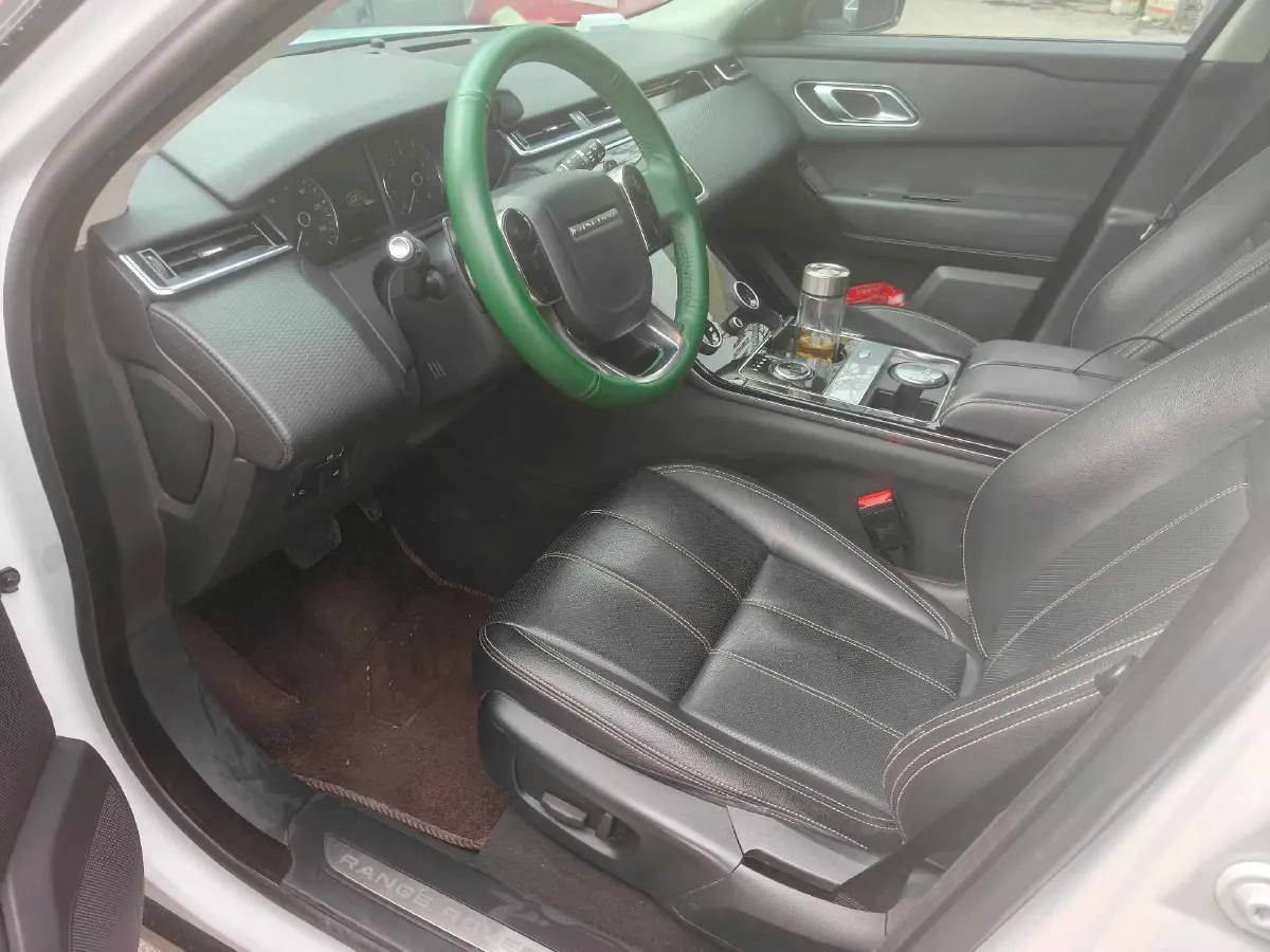 2018 Land Rover Range Rover Velar 2.0T 250HP L4 8AT,autocango,china used car exporter,china ev exporter,chinese used car exporter,chinese used ev exporter