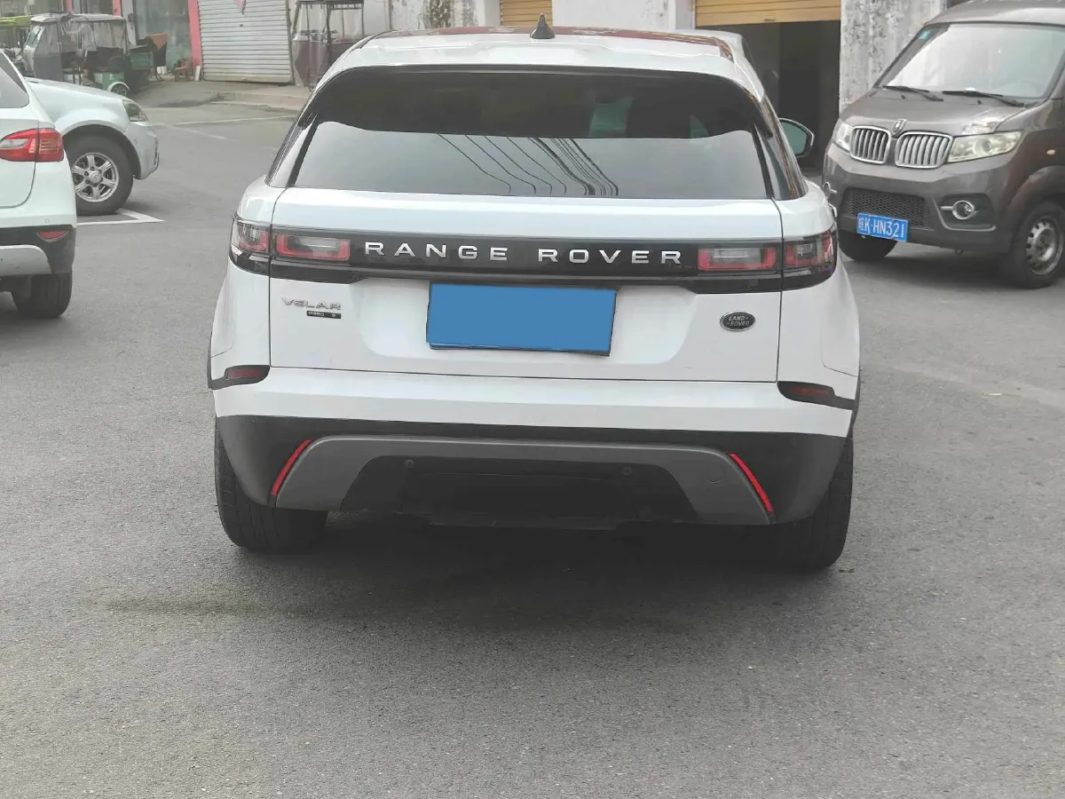 2018 Land Rover Range Rover Velar 2.0T 250HP L4 8AT,autocango,china used car exporter,china ev exporter,chinese used car exporter,chinese used ev exporter
