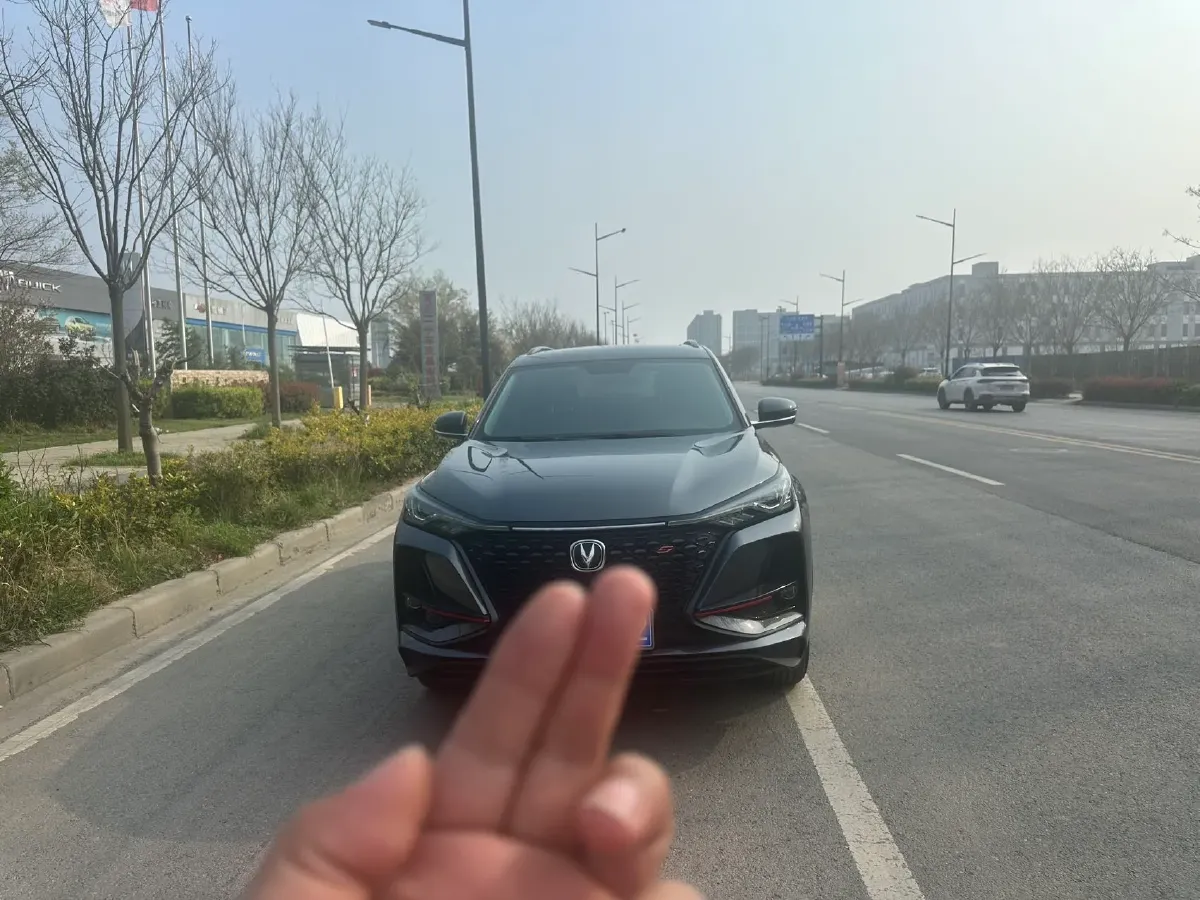 2020 ChangAn CS75 Plus 1.5T 178HP L4 6AT,autocango,china used car exporter,china ev exporter,chinese used car exporter,chinese used ev exporter