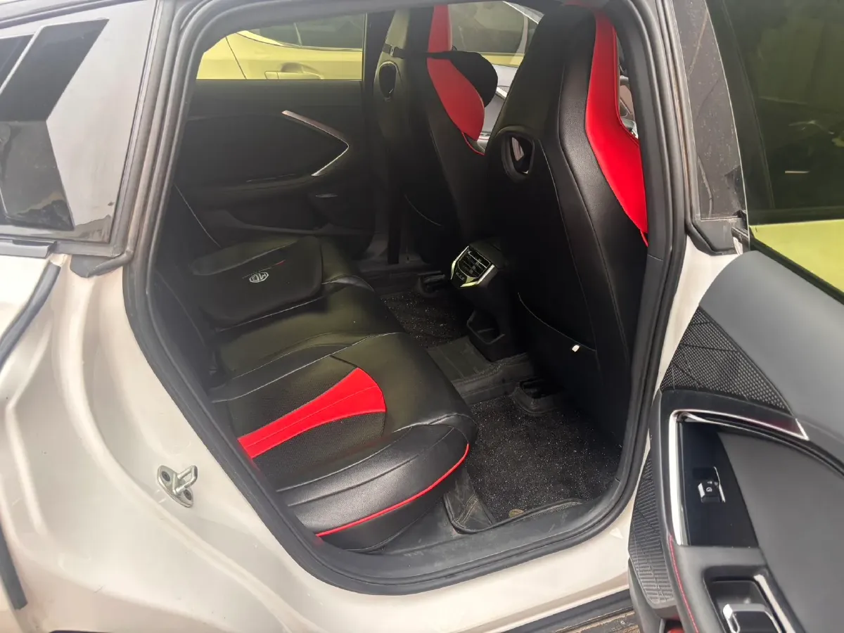 2023 MG 7 1.5T 188HP L4 7DCT,autocango,china used car exporter,china ev exporter,chinese used car exporter,chinese used ev exporter