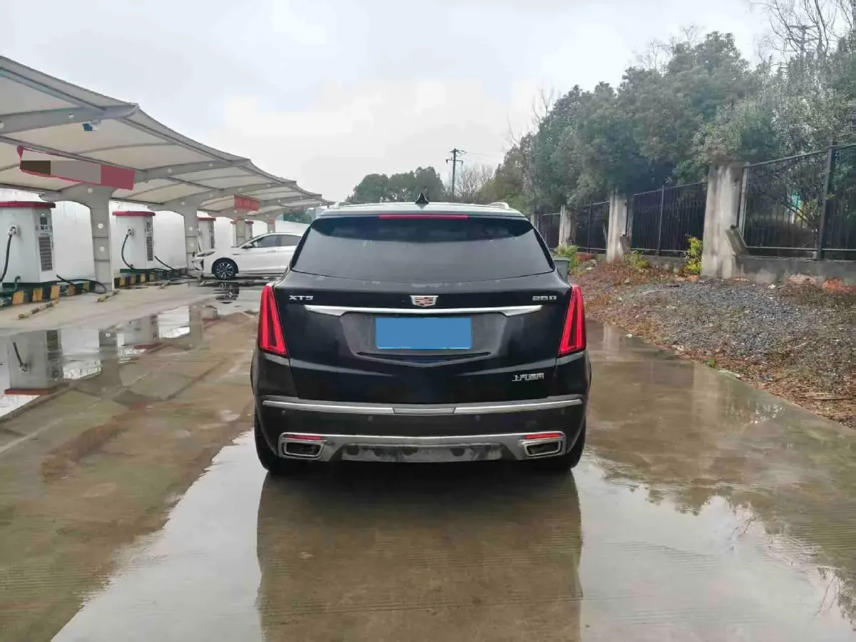 2021 Cadillac XT5 2.0T 237HP L4 9AT,autocango,china used car exporter,china ev exporter,chinese used car exporter,chinese used ev exporter