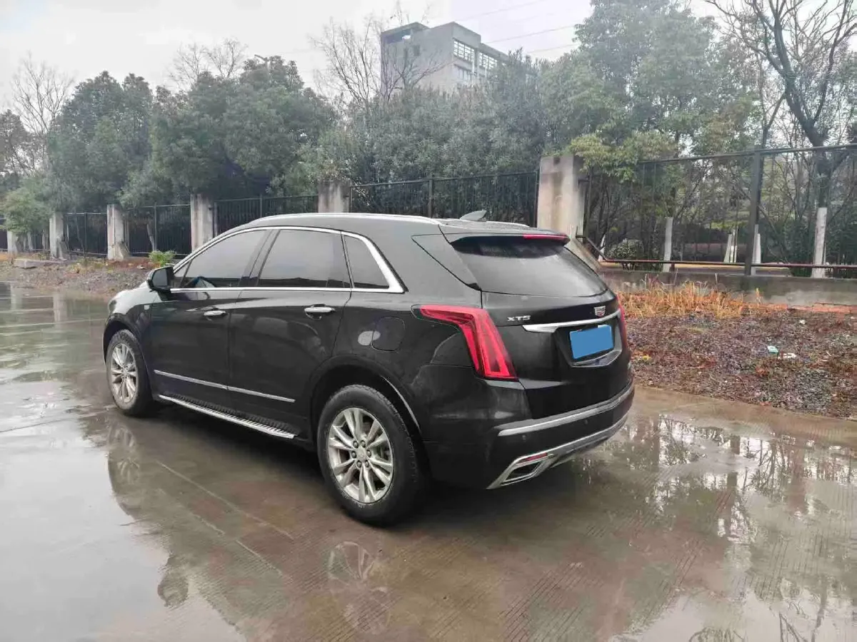 2021 Cadillac XT5 2.0T 237HP L4 9AT,autocango,china used car exporter,china ev exporter,chinese used car exporter,chinese used ev exporter