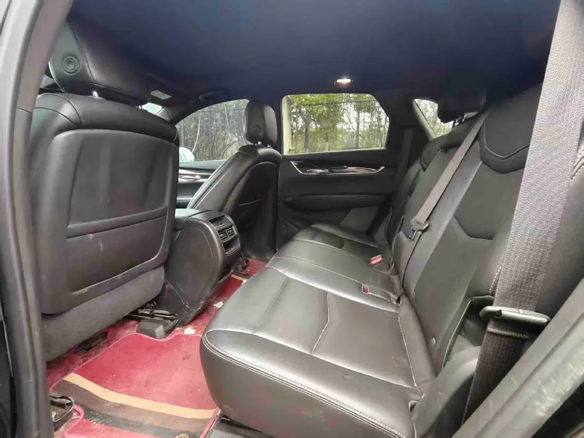 2021 Cadillac XT5 2.0T 237HP L4 9AT,autocango,china used car exporter,china ev exporter,chinese used car exporter,chinese used ev exporter