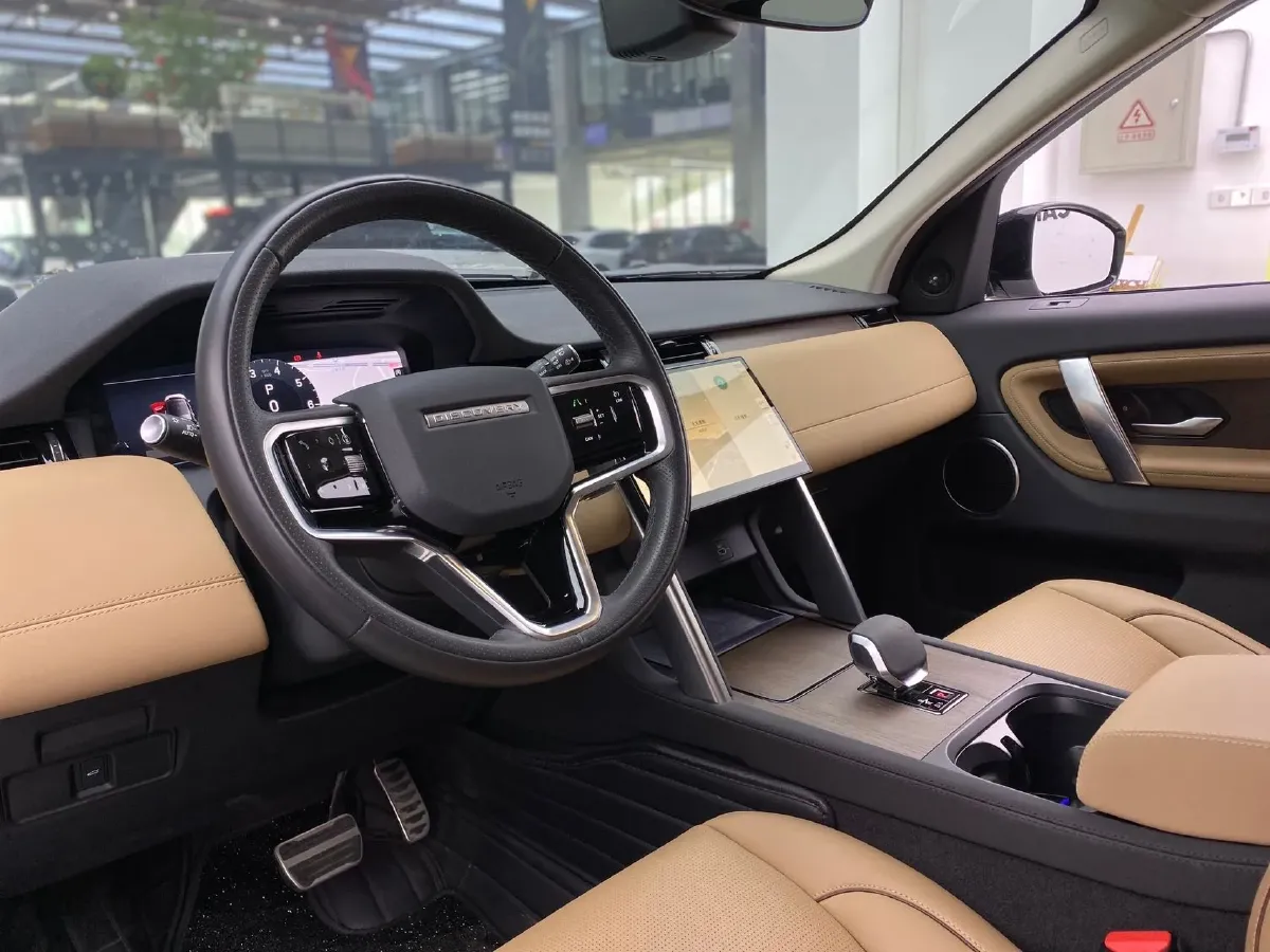 2024 Land Rover Discovery Sport 2.0T 249HP L4 9AT,autocango,china used car exporter,china ev exporter,chinese used car exporter,chinese used ev exporter