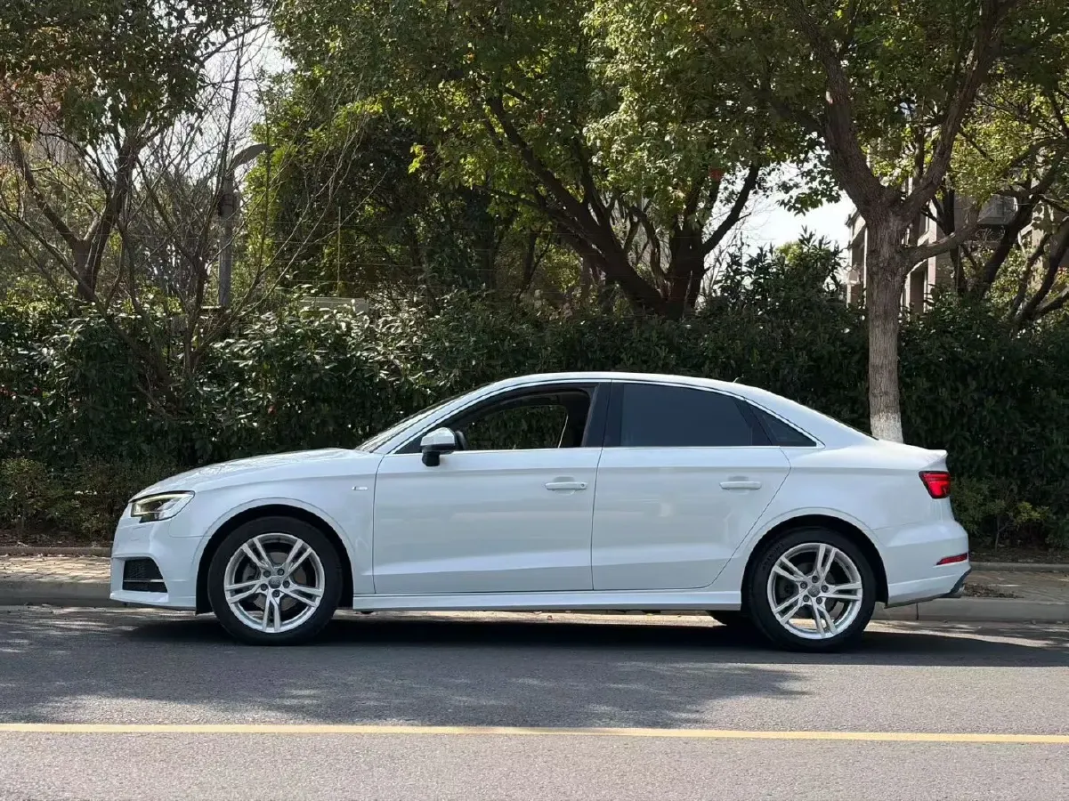 2020 Audi A3 1.4T 150HP L4 7DCT,autocango,china used car exporter,china ev exporter,chinese used car exporter,chinese used ev exporter