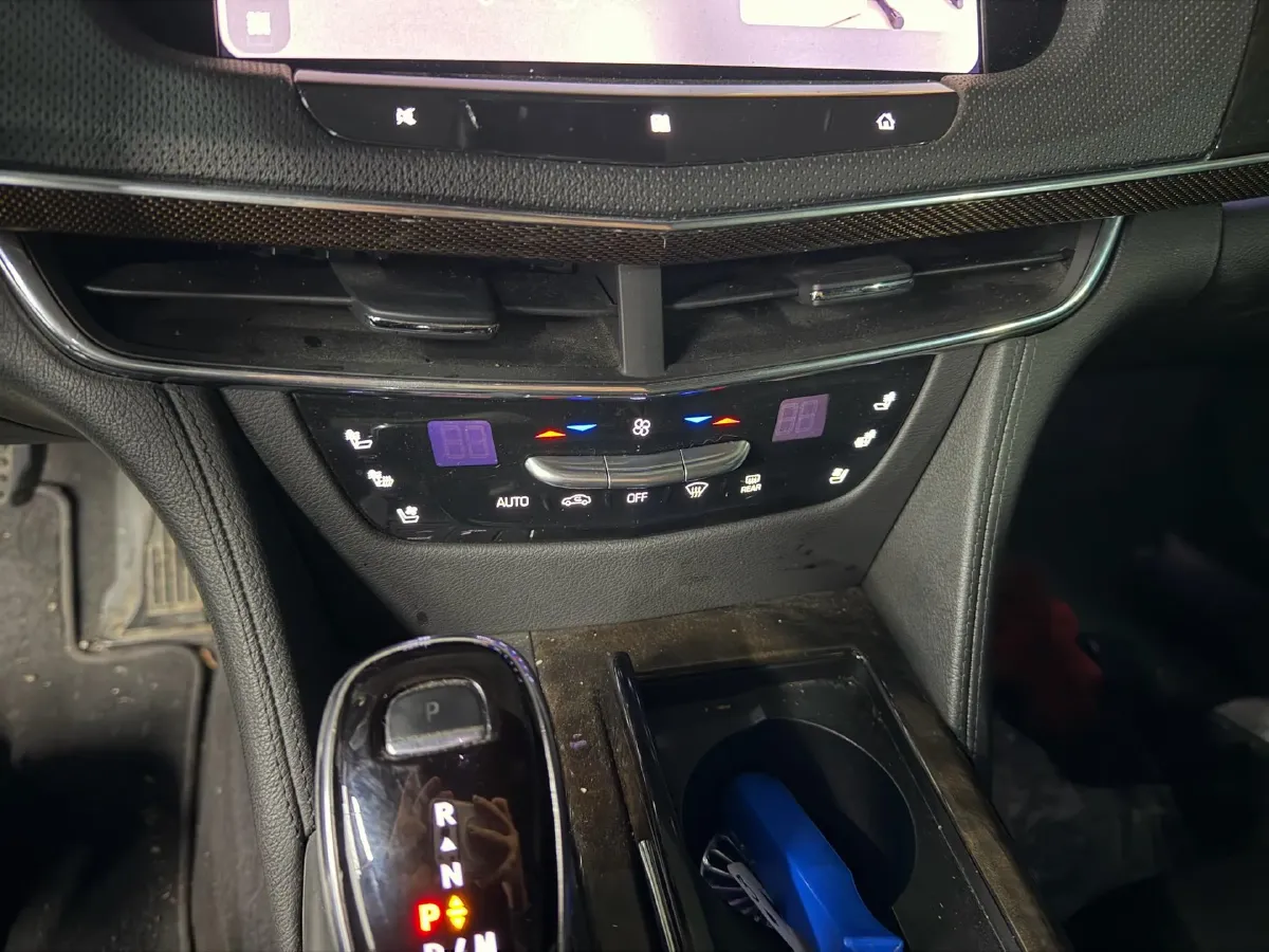 2021 Cadillac CT6 2.0T 237HP L4 10AT,autocango,china used car exporter,china ev exporter,chinese used car exporter,chinese used ev exporter