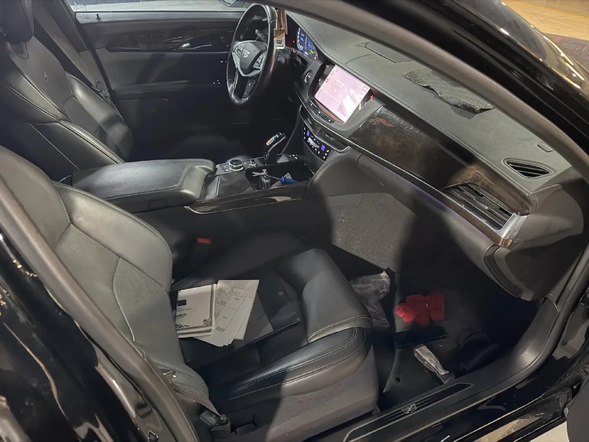 2021 Cadillac CT6 2.0T 237HP L4 10AT,autocango,china used car exporter,china ev exporter,chinese used car exporter,chinese used ev exporter