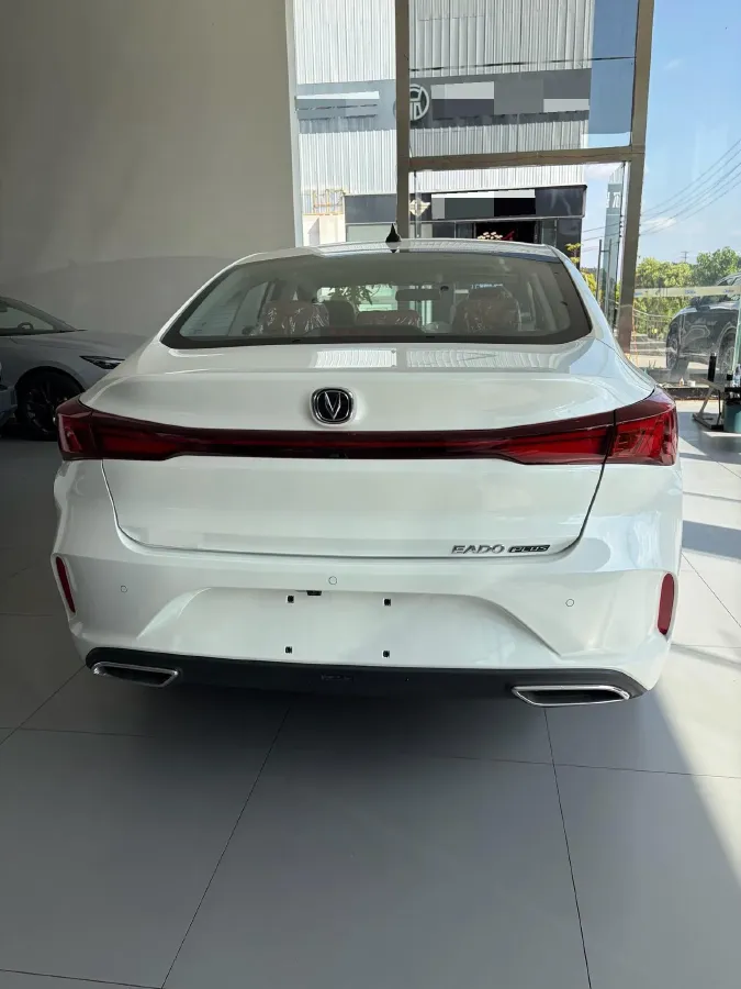 2025 ChangAn Eado 1.4T 160HP L4 7DCT,autocango,china used car exporter,china ev exporter,chinese used car exporter,chinese used ev exporter