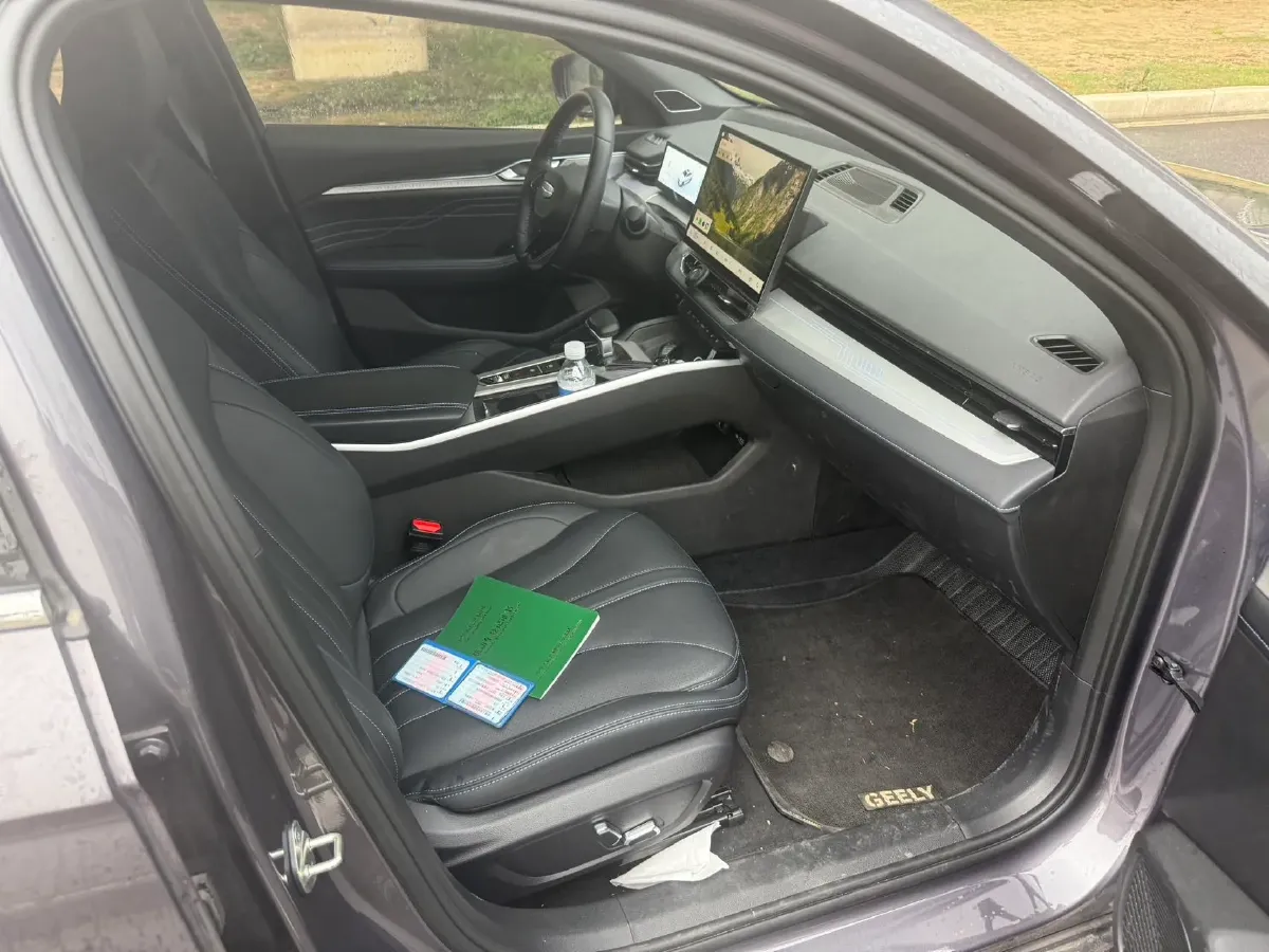 2025 Geely Preface 1.5T 181HP L4 7DCT,autocango,china used car exporter,china ev exporter,chinese used car exporter,chinese used ev exporter