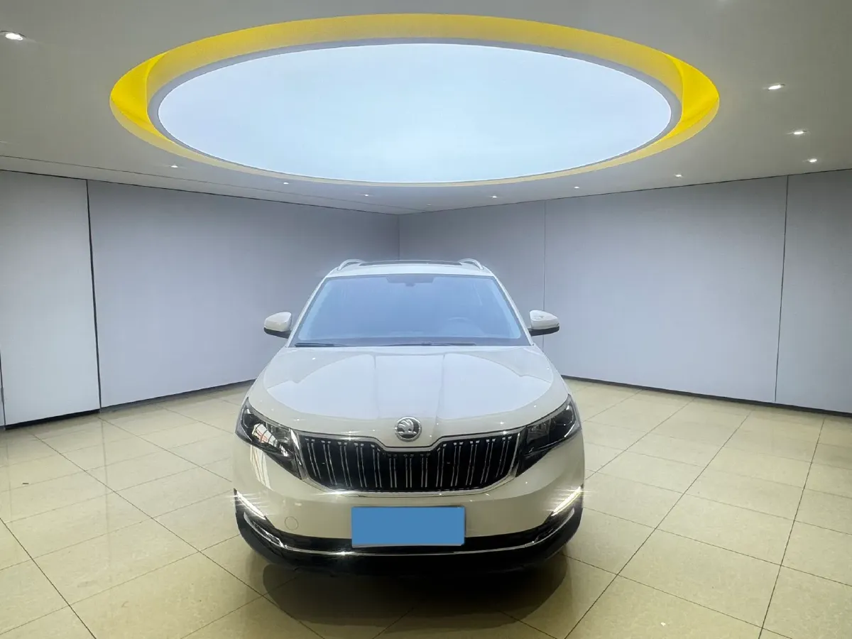 2022 Skoda Kamiq 1.5L 112HP L4 6AT,autocango,china used car exporter,china ev exporter,chinese used car exporter,chinese used ev exporter