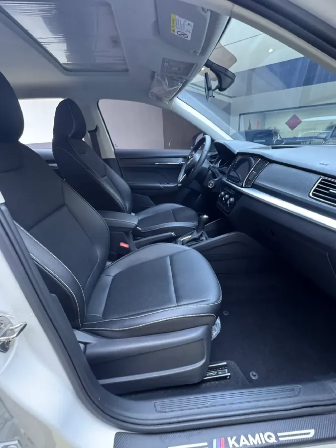 2022 Skoda Kamiq 1.5L 112HP L4 6AT,autocango,china used car exporter,china ev exporter,chinese used car exporter,chinese used ev exporter