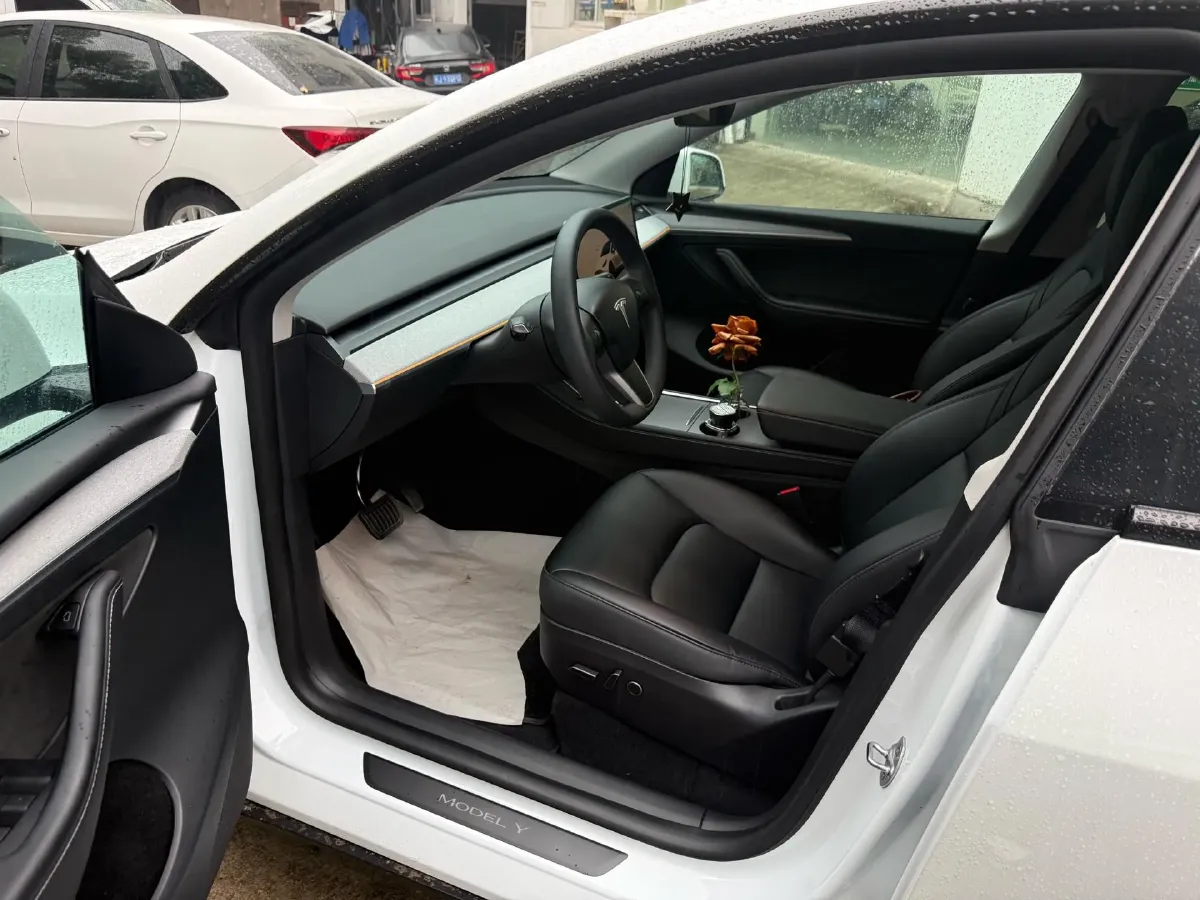 2024 Iveco OuSheng BEV 77.28KWH,autocango,china used car exporter,china ev exporter,chinese used car exporter,chinese used ev exporter