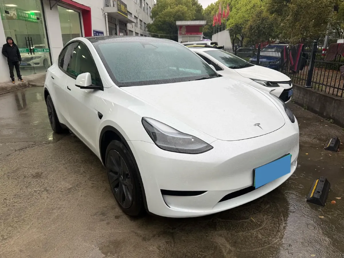 2024 Iveco OuSheng BEV 77.28KWH,autocango,china used car exporter,china ev exporter,chinese used car exporter,chinese used ev exporter