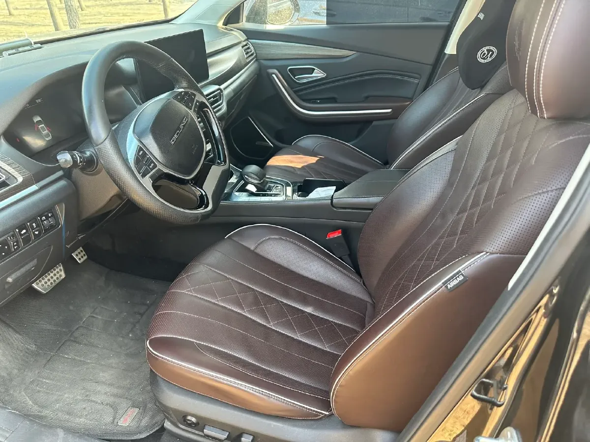 2022 BeiJing Auto EU7 BEV 60.7KWH,autocango,china used car exporter,china ev exporter,chinese used car exporter,chinese used ev exporter