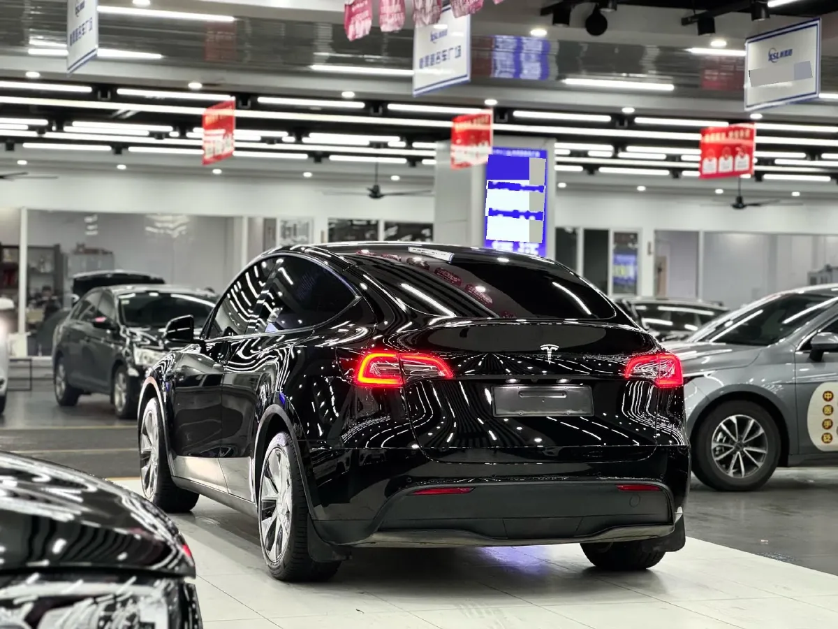 2022 Tesla Model Y BEV 60KWH,autocango,china used car exporter,china ev exporter,chinese used car exporter,chinese used ev exporter
