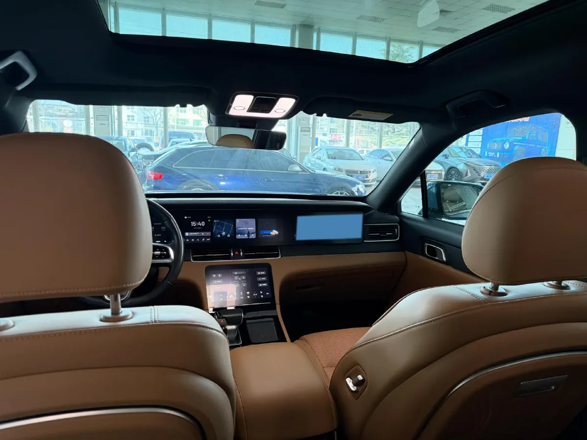 2021 Li ONE Range Extended 131HP REEV 40.5KWH,autocango,china used car exporter,china ev exporter,chinese used car exporter,chinese used ev exporter