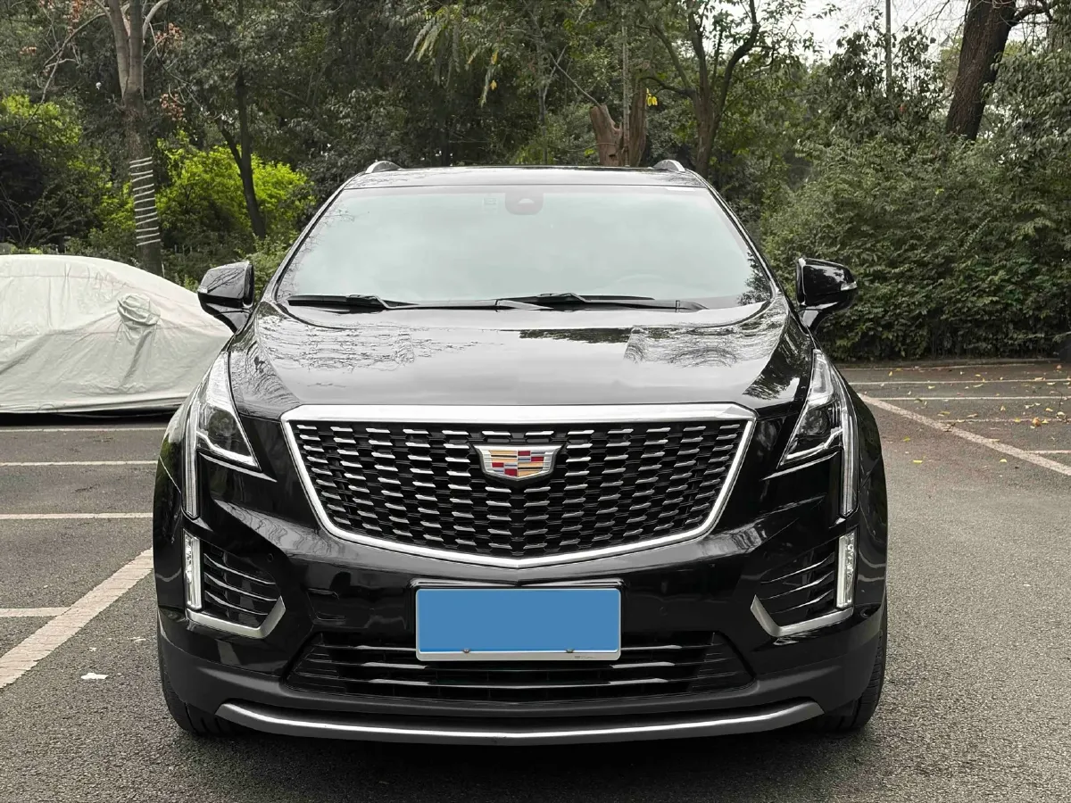 2022 Cadillac XT5 2.0T 237HP L4 9AT,autocango,china used car exporter,china ev exporter,chinese used car exporter,chinese used ev exporter