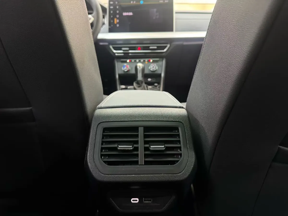 2023 Volkswagen Lavida 1.5L 113HP L4 6AT,autocango,china used car exporter,china ev exporter,chinese used car exporter,chinese used ev exporter