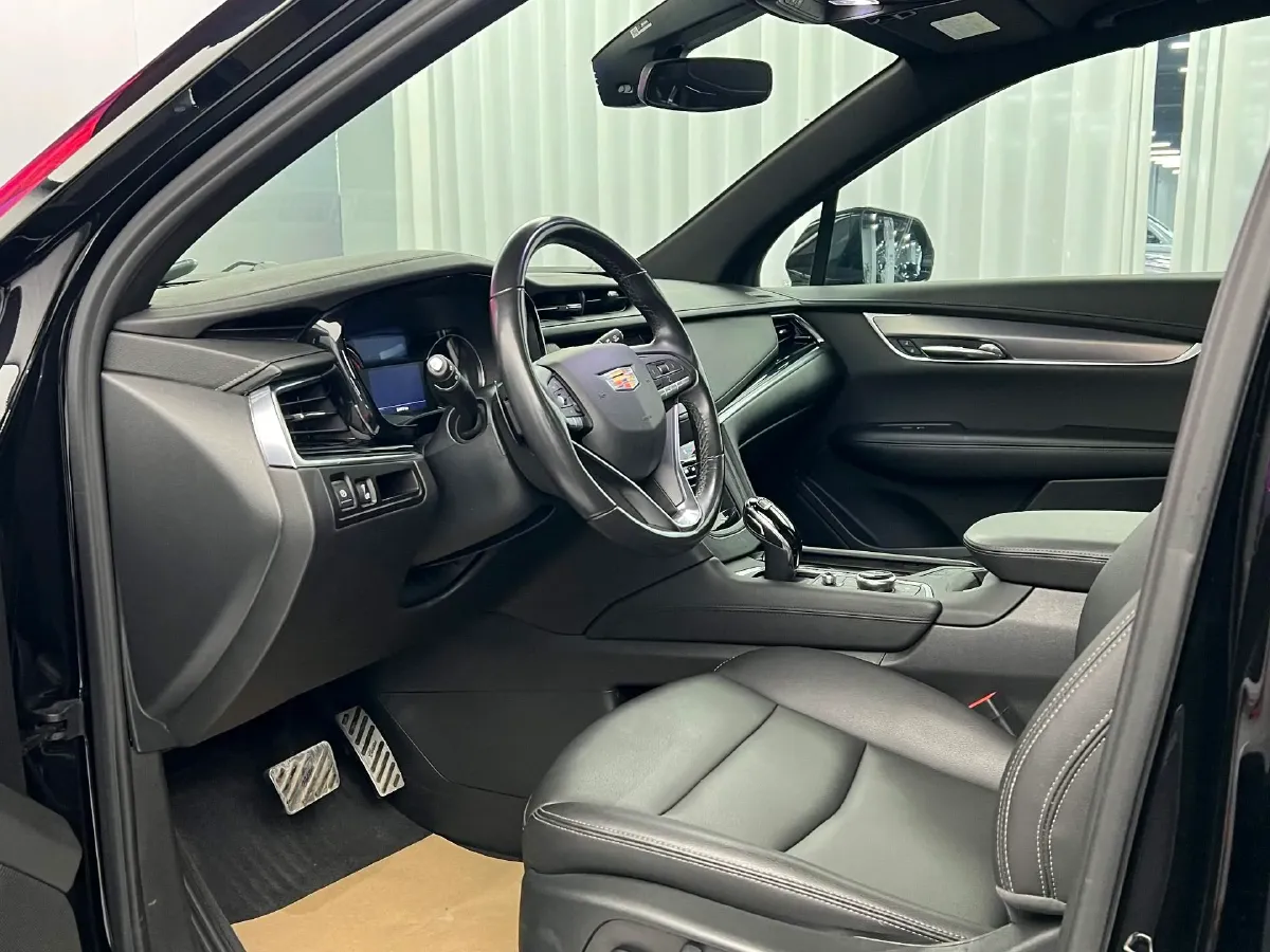 2020 Cadillac XT6 2.0T 237HP L4 9AT,autocango,china used car exporter,china ev exporter,chinese used car exporter,chinese used ev exporter
