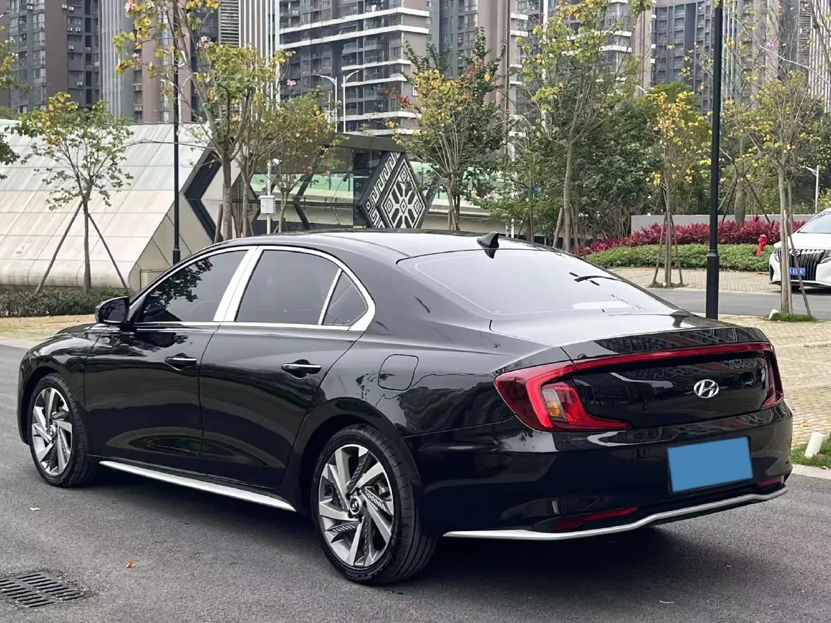 2021 Hyundai Mistra 1.8L 143HP L4 CVT,autocango,china used car exporter,china ev exporter,chinese used car exporter,chinese used ev exporter