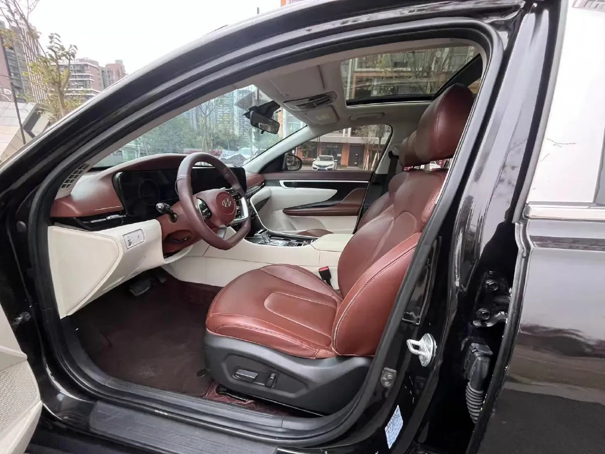 2021 Hyundai Mistra 1.8L 143HP L4 CVT,autocango,china used car exporter,china ev exporter,chinese used car exporter,chinese used ev exporter