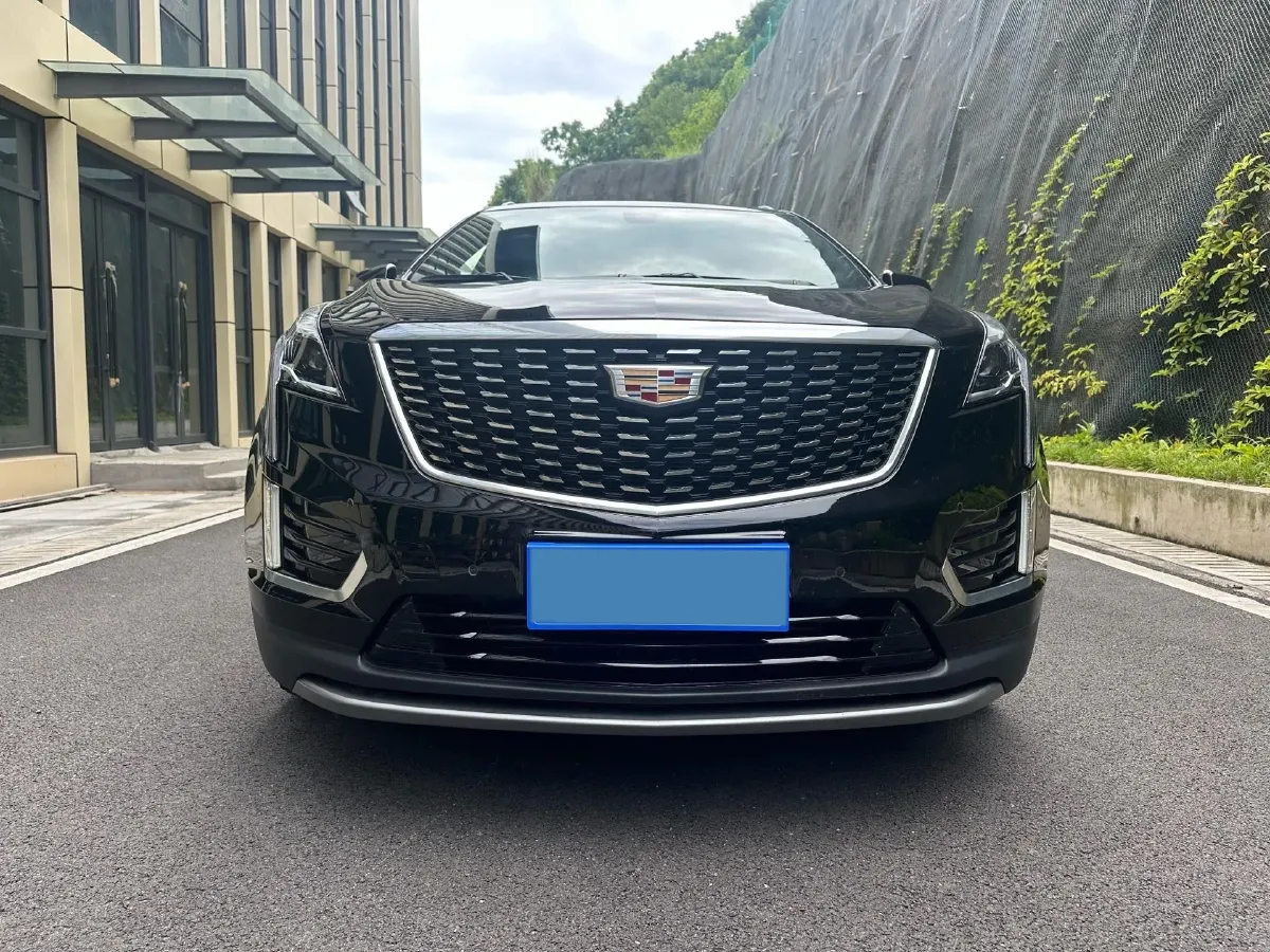 2022 Cadillac XT5 2.0T 237HP L4 9AT,autocango,china used car exporter,china ev exporter,chinese used car exporter,chinese used ev exporter