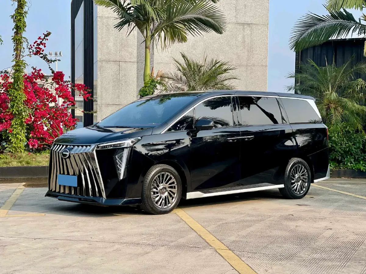 2023 GAC Trumpchi M8 2.0T 252HP L4 8AT,autocango,china used car exporter,china ev exporter,chinese used car exporter,chinese used ev exporter