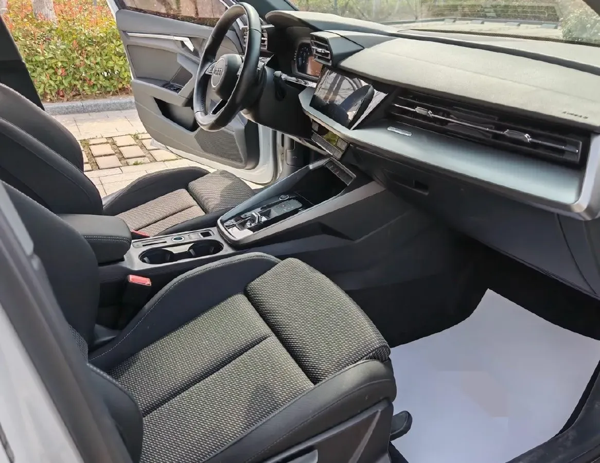 2024 Audi A3 1.4T 150HP L4 7DCT,autocango,china used car exporter,china ev exporter,chinese used car exporter,chinese used ev exporter