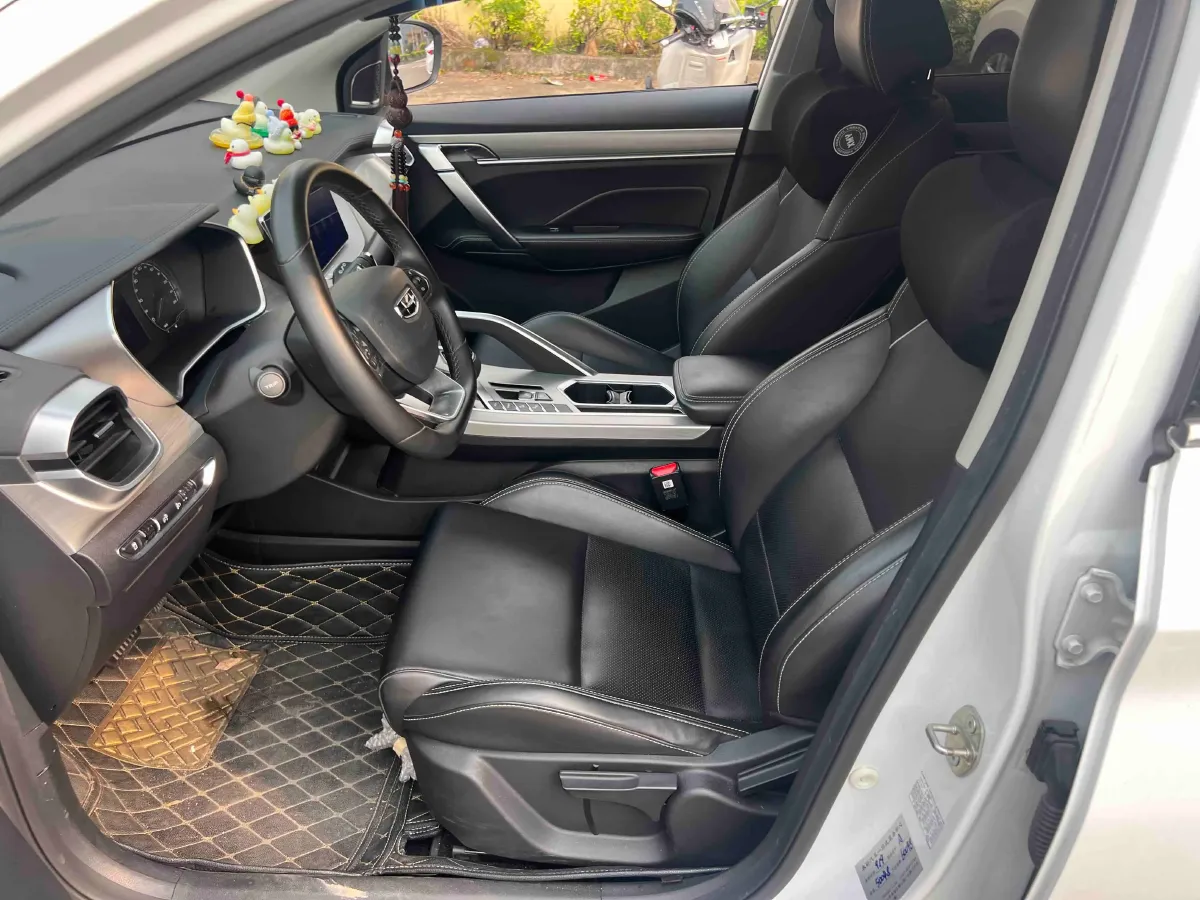 2019 Geely Coolray 1.5T 177HP L3 7DCT,autocango,china used car exporter,china ev exporter,chinese used car exporter,chinese used ev exporter