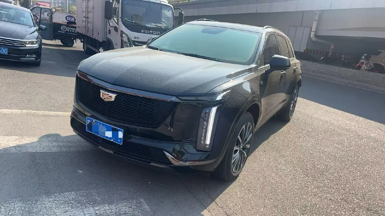 2025 Cadillac XT5 2.0T 237HP L4 9AT,autocango,china used car exporter,china ev exporter,chinese used car exporter,chinese used ev exporter