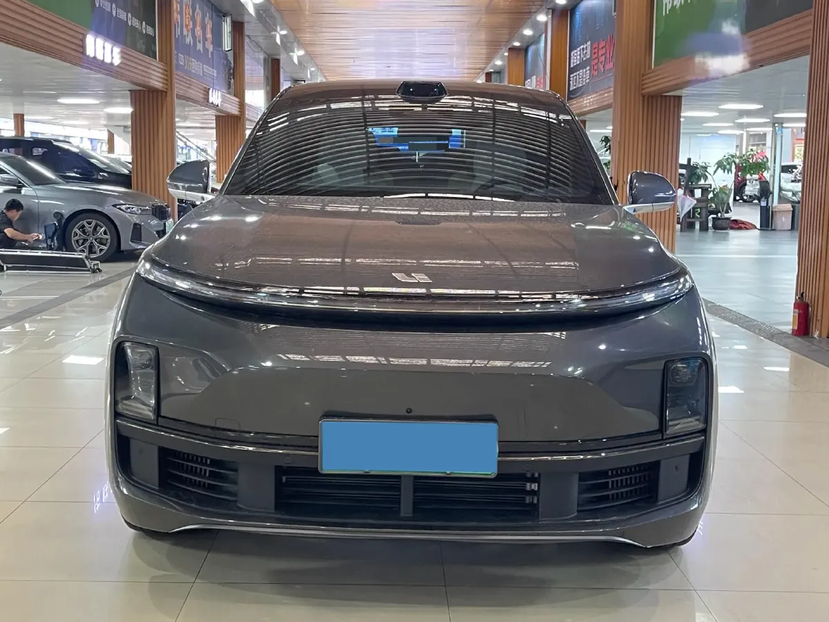 2025 Li L9 Range Extended 154HP REEV,autocango,china used car exporter,china ev exporter,chinese used car exporter,chinese used ev exporter