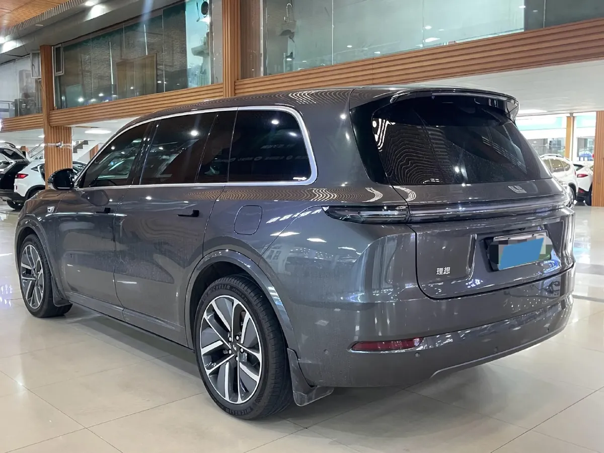 2025 Li L9 Range Extended 154HP REEV,autocango,china used car exporter,china ev exporter,chinese used car exporter,chinese used ev exporter