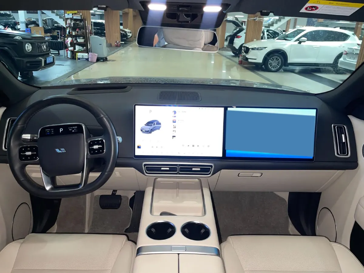 2025 Li L9 Range Extended 154HP REEV,autocango,china used car exporter,china ev exporter,chinese used car exporter,chinese used ev exporter