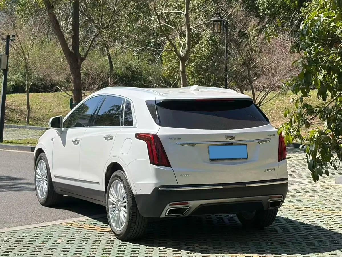 2020 Cadillac XT5 2.0T 241HP L4 9AT,autocango,china used car exporter,china ev exporter,chinese used car exporter,chinese used ev exporter