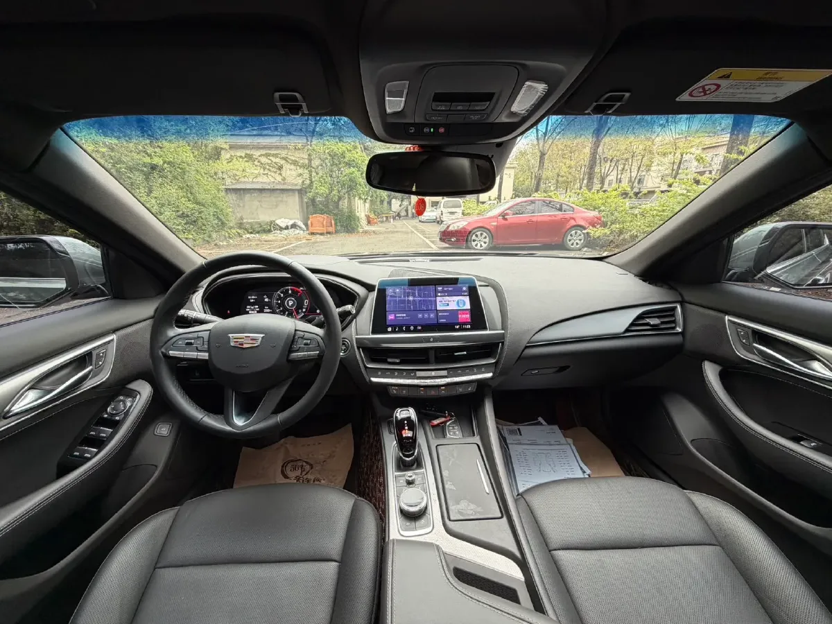 2023 Cadillac CT5 2.0T 237HP L4 10AT,autocango,china used car exporter,china ev exporter,chinese used car exporter,chinese used ev exporter