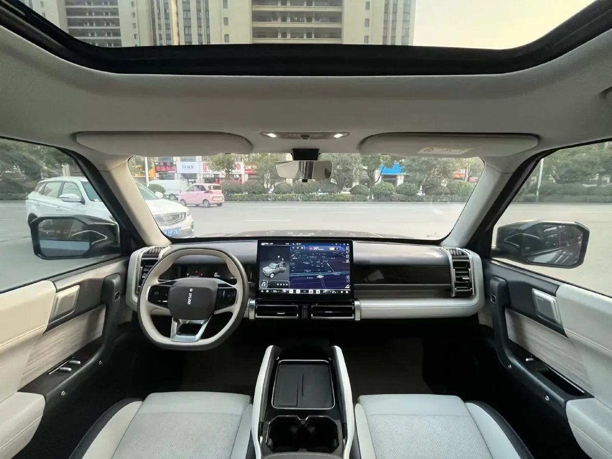 2024 iCAR iCAR 03 BEV 65.69KWH,autocango,china used car exporter,china ev exporter,chinese used car exporter,chinese used ev exporter