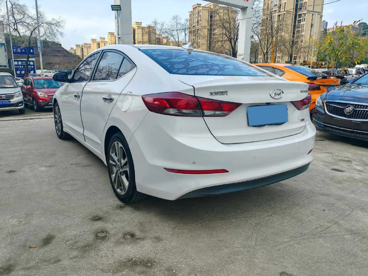 2018 Hyundai Elantra 1.6L 130HP L4 6AT,autocango,china used car exporter,china ev exporter,chinese used car exporter,chinese used ev exporter
