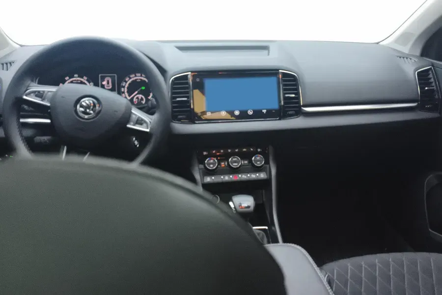 2021 Skoda Karoq 1.4T 150HP L4 7DCT,autocango,china used car exporter,china ev exporter,chinese used car exporter,chinese used ev exporter