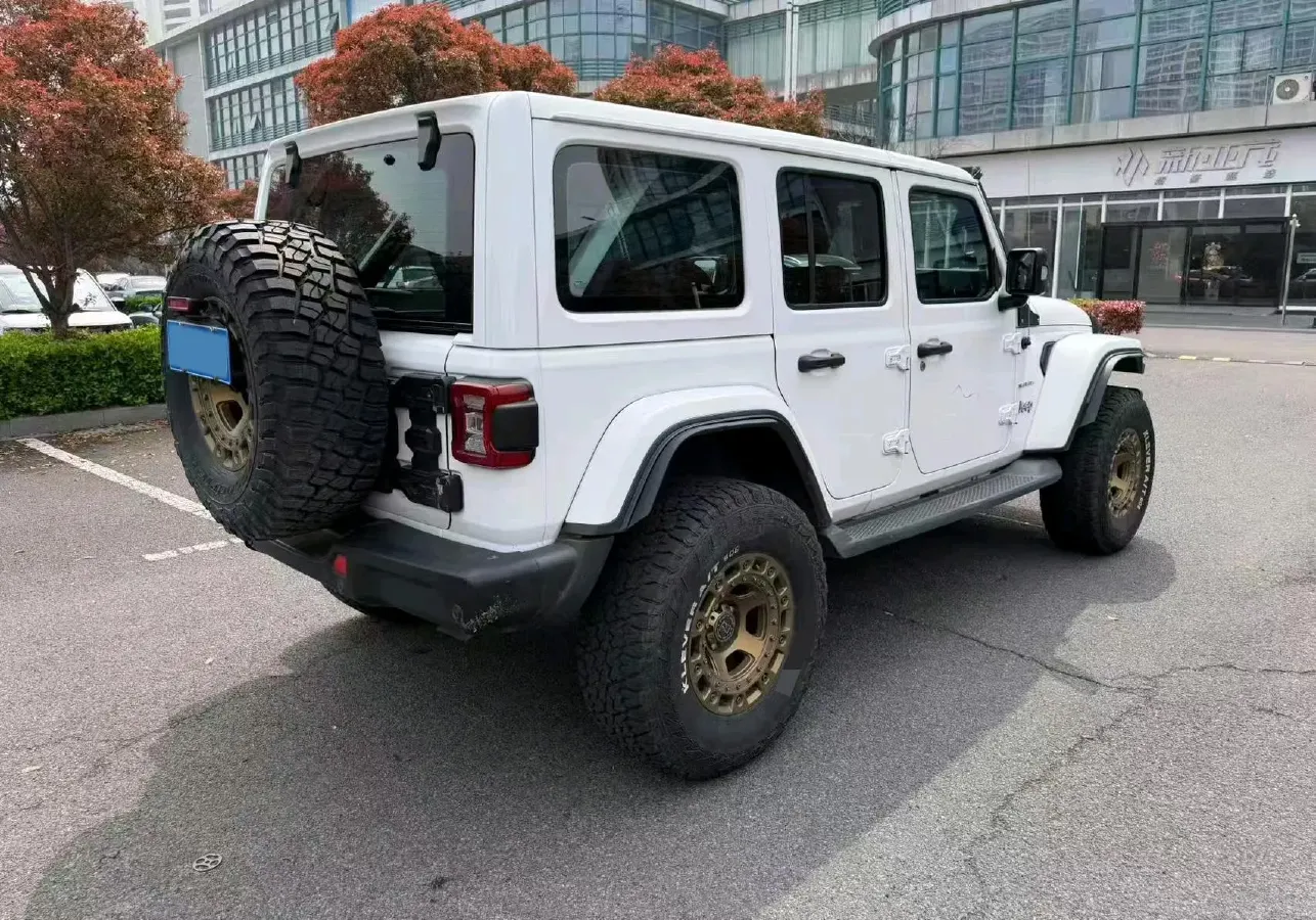 2019 Jeep Wrangler 2.0T 266HP L4 8AT,autocango,china used car exporter,china ev exporter,chinese used car exporter,chinese used ev exporter
