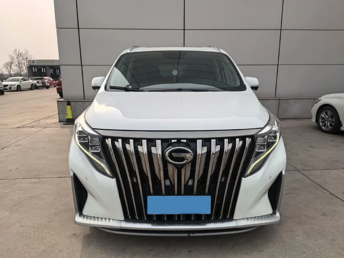 2021 GAC Trumpchi M8 2.0T 252HP L4 8AT,autocango,china used car exporter,china ev exporter,chinese used car exporter,chinese used ev exporter