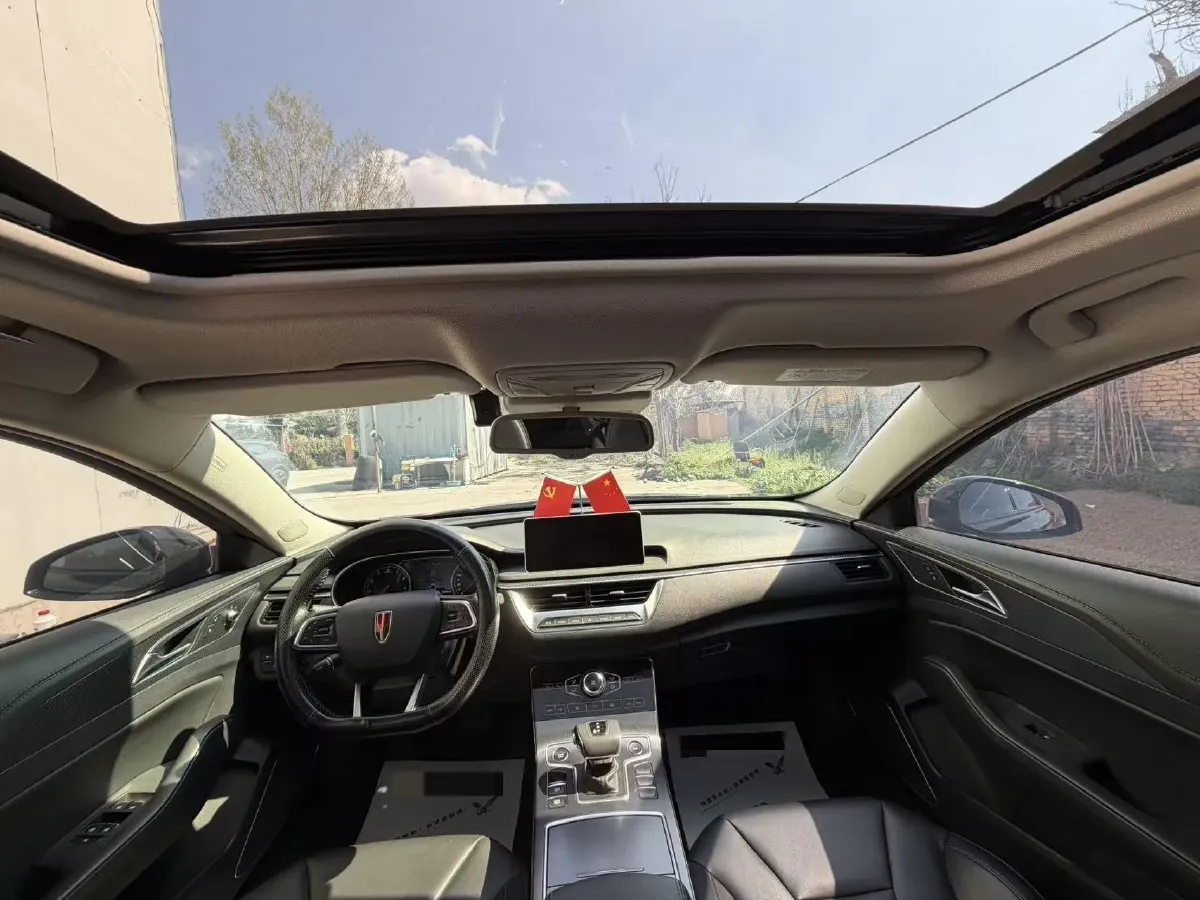 2020 HongQi H5 1.8T 197HP L4 6AT,autocango,china used car exporter,china ev exporter,chinese used car exporter,chinese used ev exporter