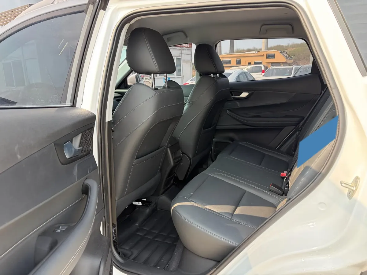 2024 Chery Tiggo 5x 1.5L 120HP L4 5MT,autocango,china used car exporter,china ev exporter,chinese used car exporter,chinese used ev exporter