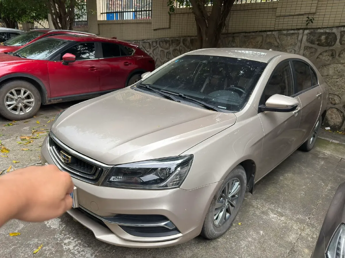 2018 Geely Emgrand 1.5L 109HP L4 5MT,autocango,china used car exporter,china ev exporter,chinese used car exporter,chinese used ev exporter